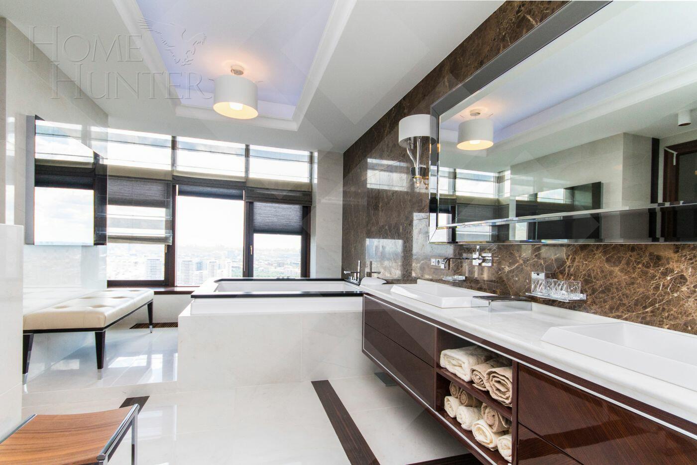 4-КОМН. КВАРТИРА С ОТДЕЛКОЙ 210 М² НА 35 ЭТАЖЕ