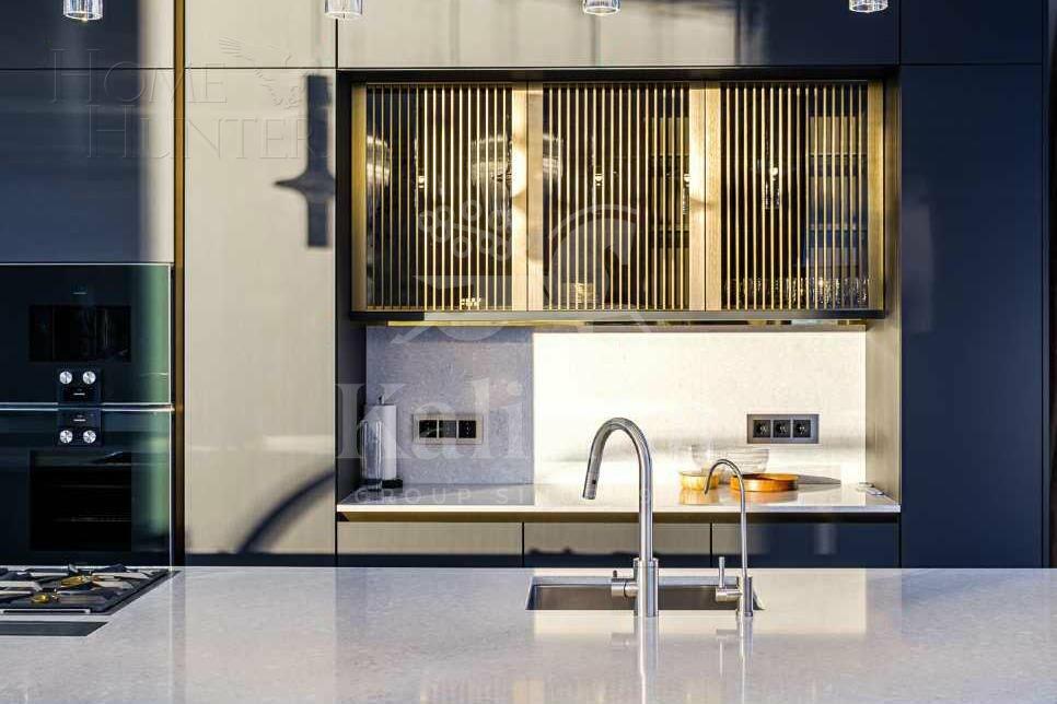 3-этажный коттедж 1 848 м² с отделкой