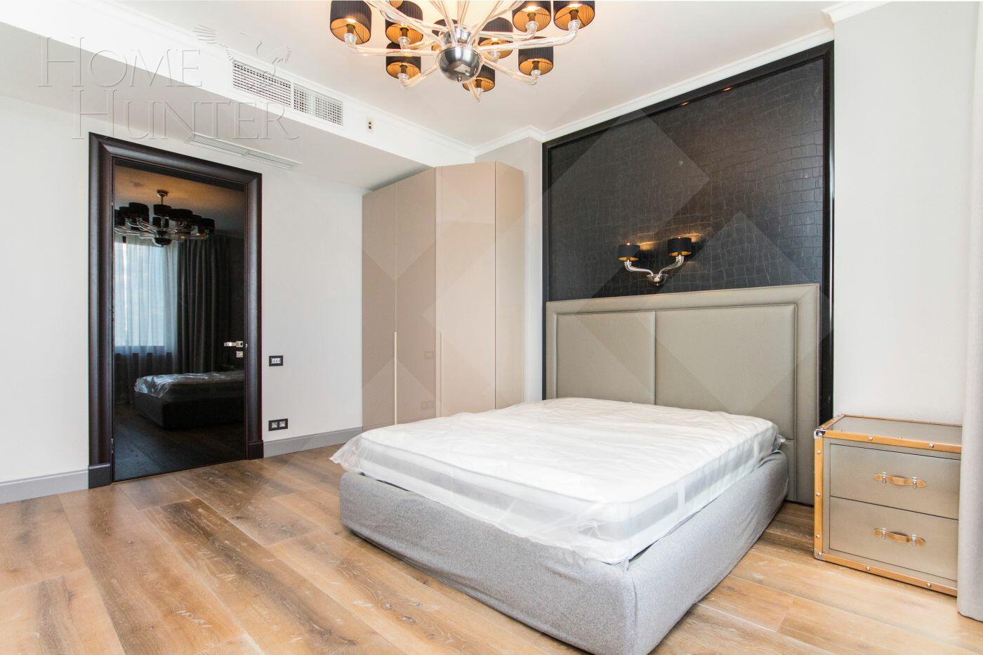 4-КОМН. КВАРТИРА С ОТДЕЛКОЙ 210 М² НА 35 ЭТАЖЕ