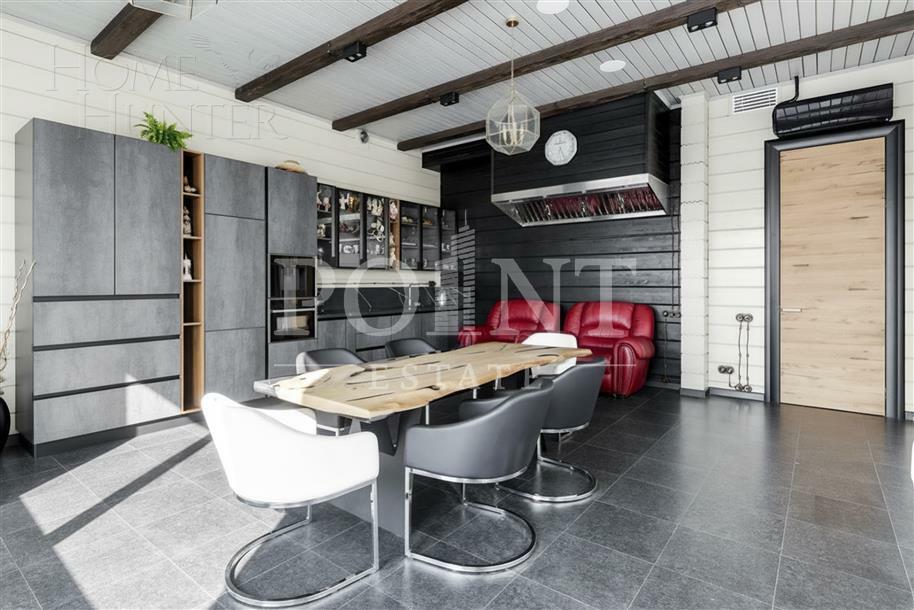 2-этажный коттедж 700 м² с отделкой