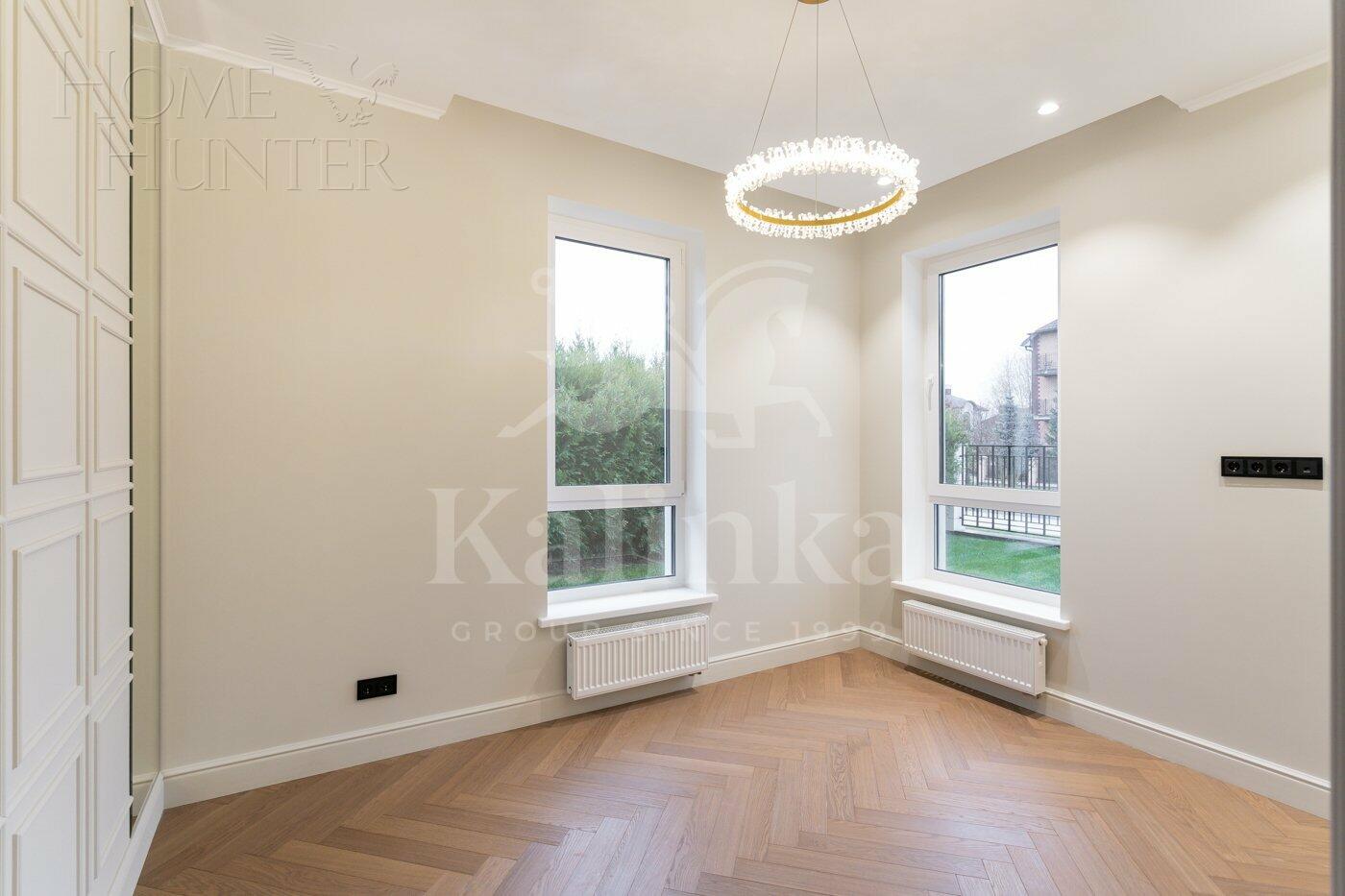 2-этажный коттедж 275 м² с отделкой