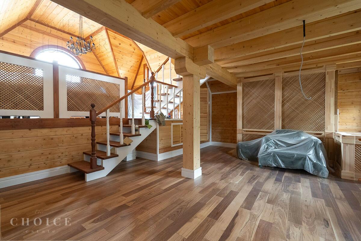 3-этажный коттедж 620 м² с отделкой