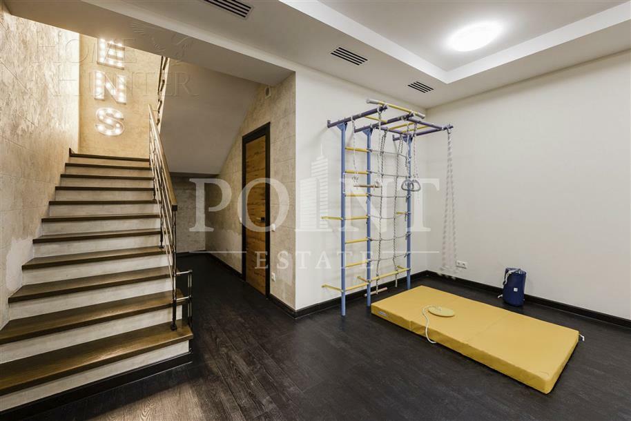 2-этажный коттедж 700 м² с отделкой