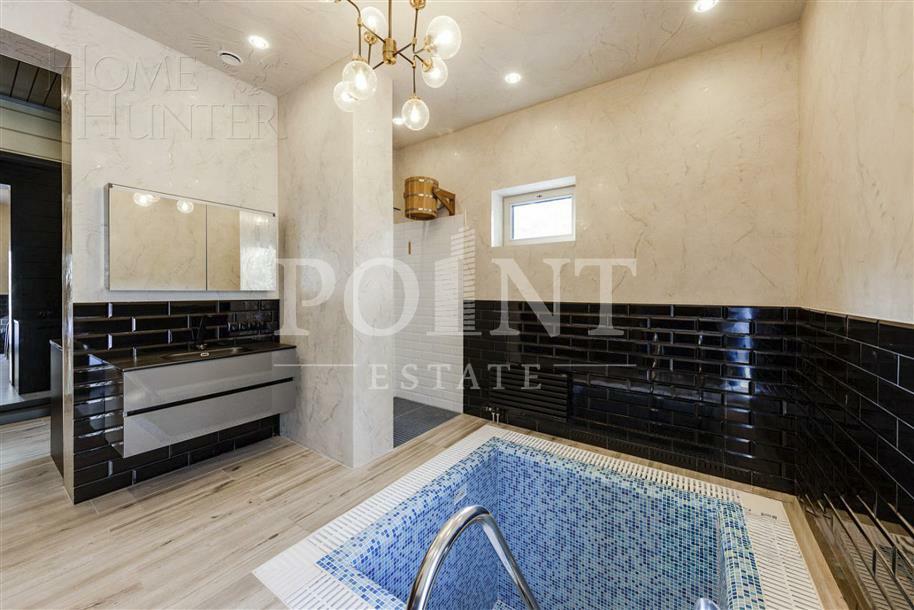 2-этажный коттедж 700 м² с отделкой