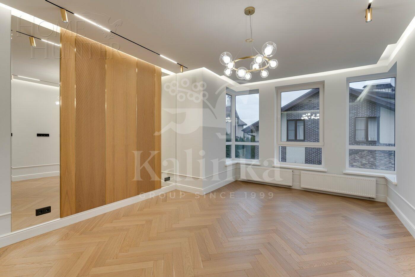 2-этажный коттедж 275 м² с отделкой