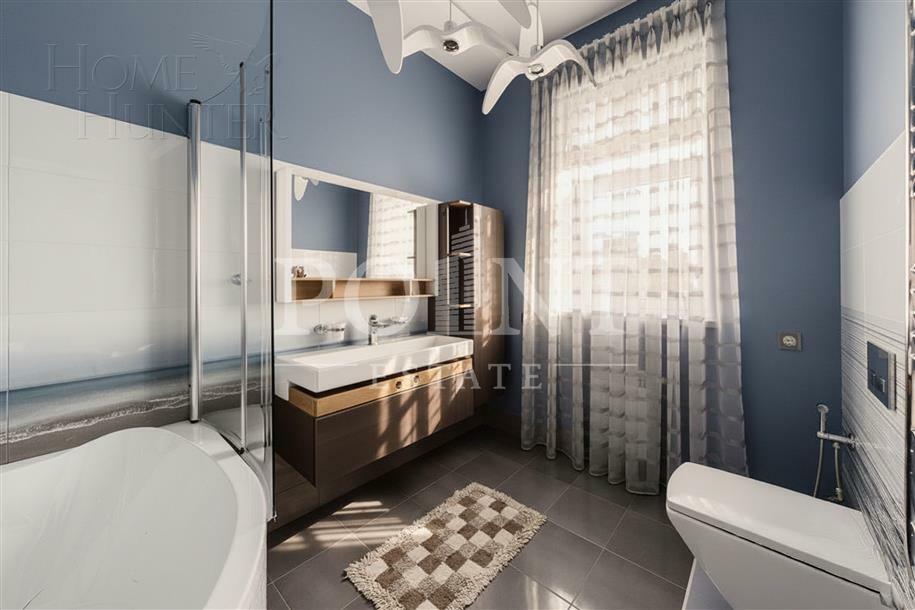 2-этажный коттедж 700 м² с отделкой