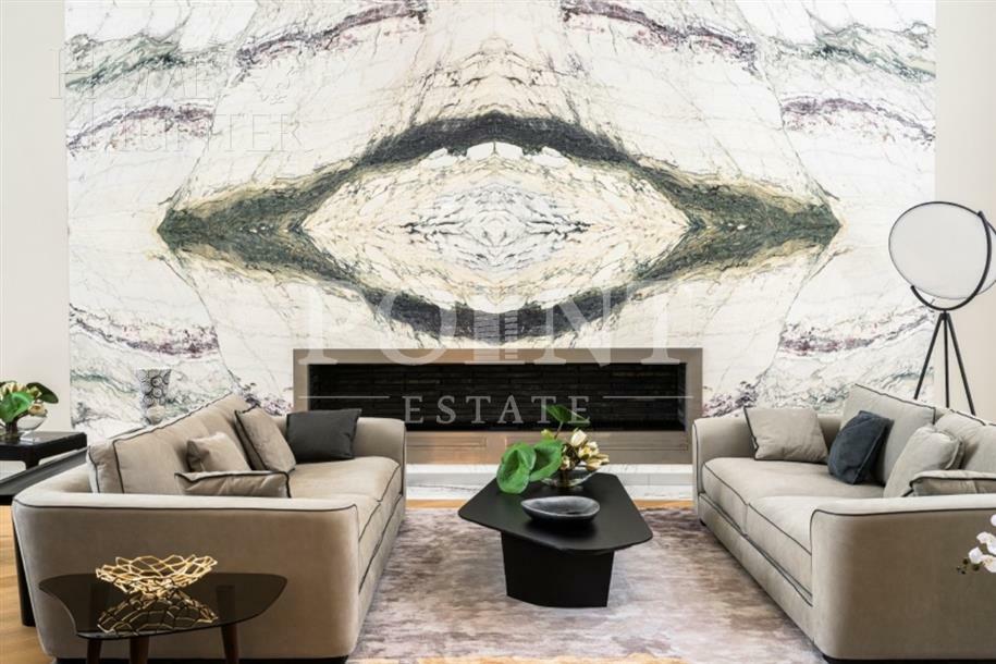 3-этажный коттедж 3 241.9 м² с отделкой