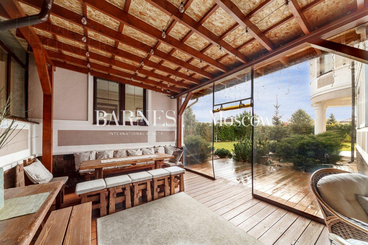 2-этажный коттедж 570 м² с отделкой