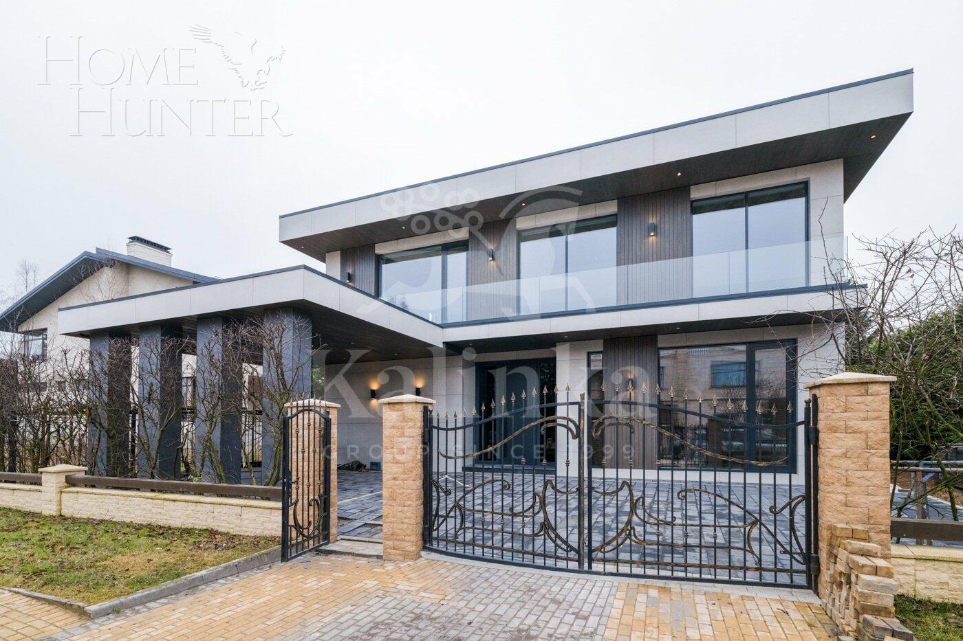 2-этажный коттедж 470 м² без отделки