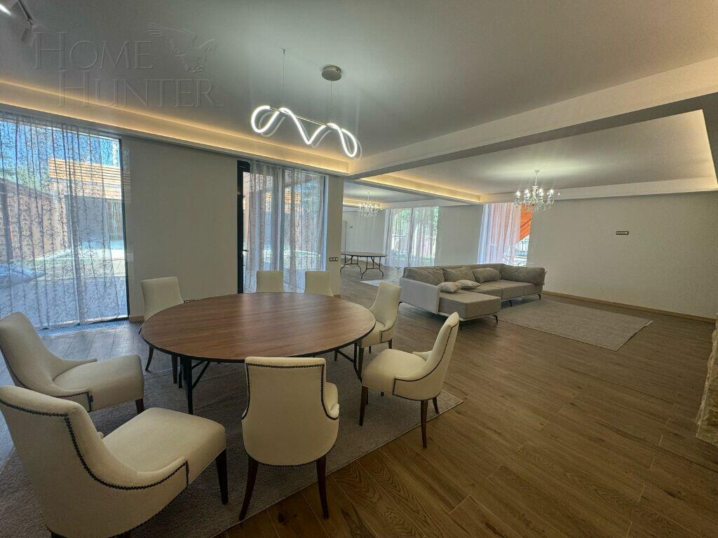 2-этажный коттедж 1 150 м² с отделкой