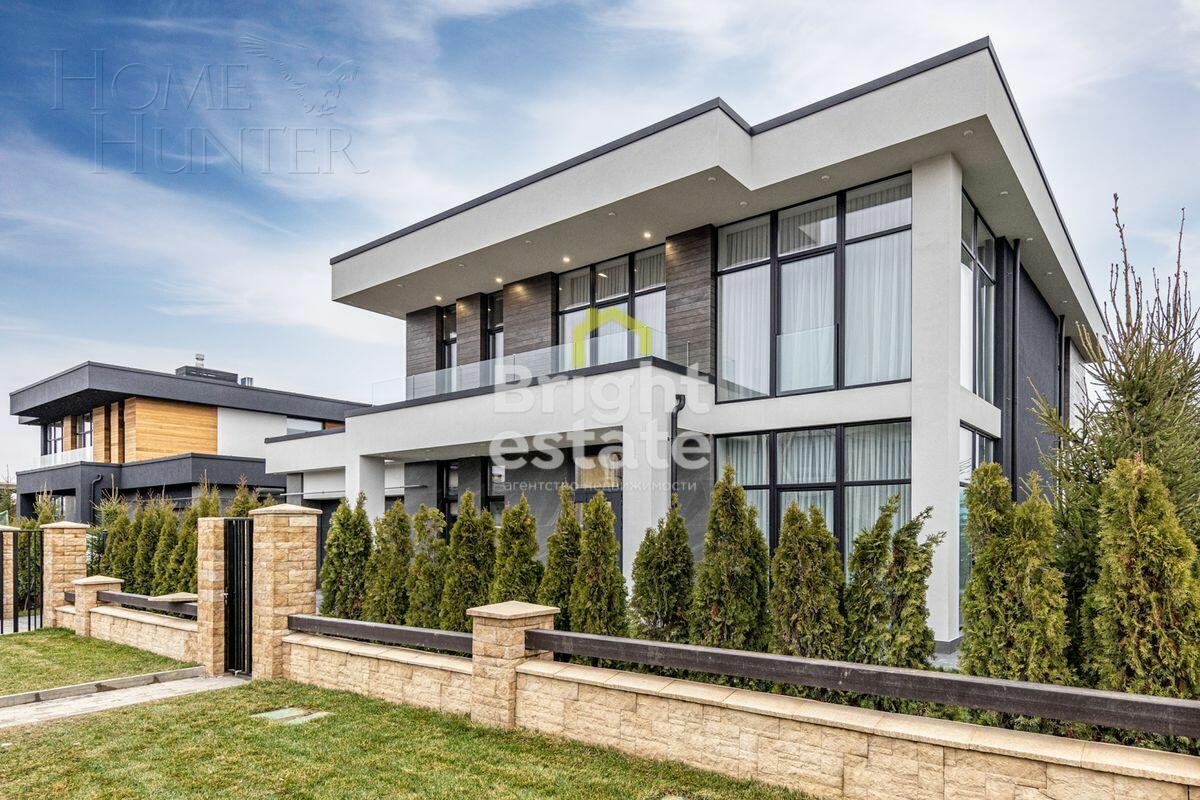 2-этажный коттедж 437 м² с отделкой