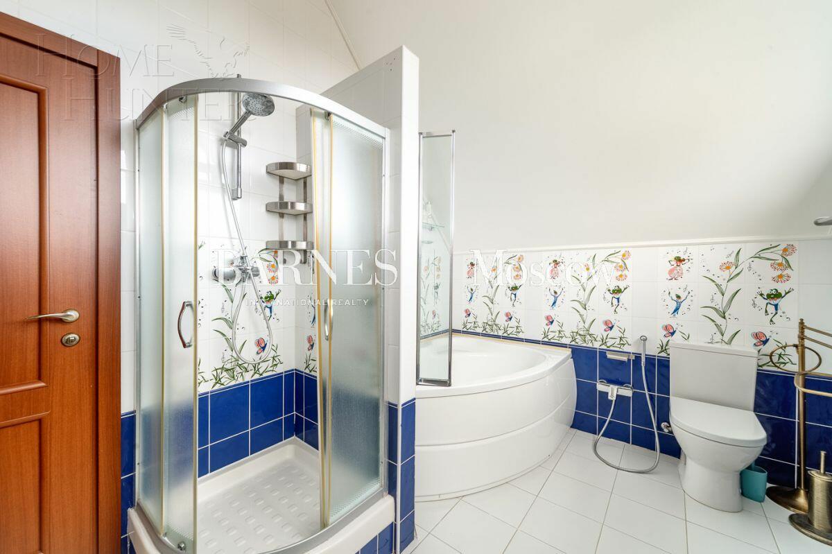 2-этажный коттедж 570 м² с отделкой