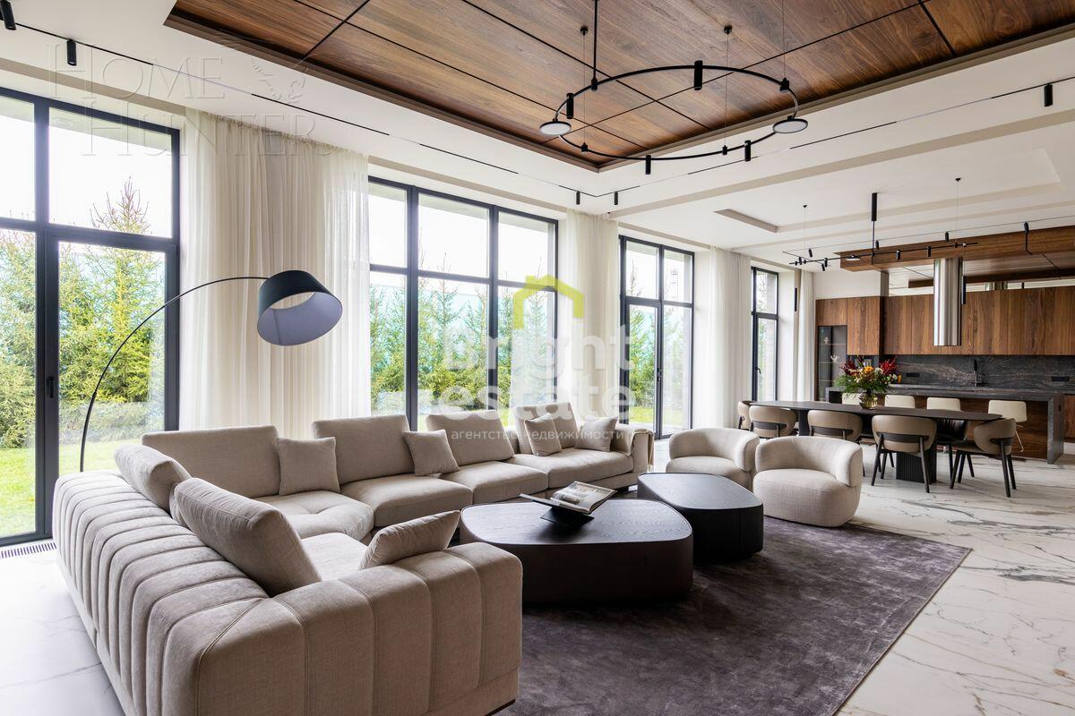 2-этажный коттедж 437 м² с отделкой