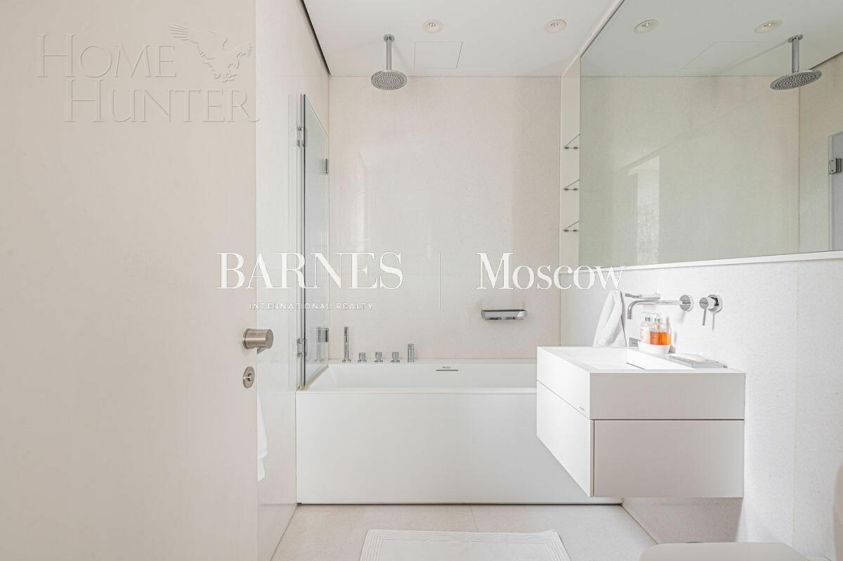 3-КОМН. КВАРТИРА С ОТДЕЛКОЙ 173.3 М² НА 8 ЭТАЖЕ