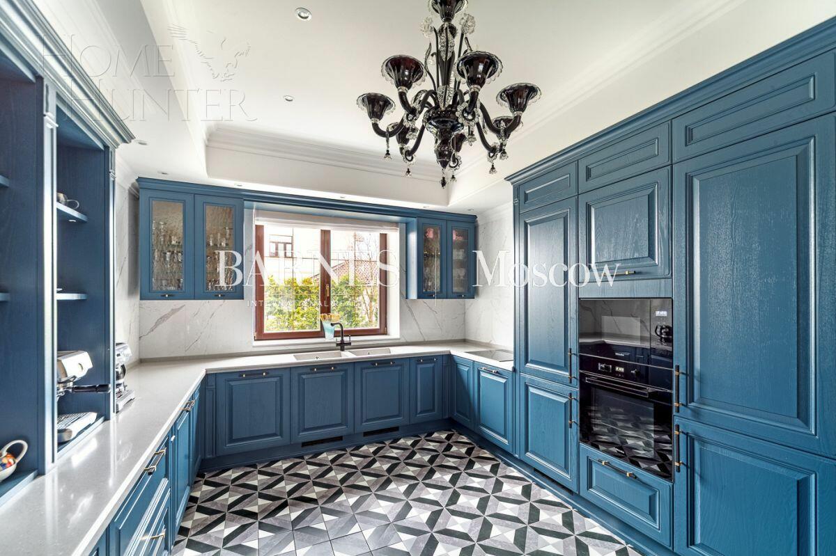 2-этажный коттедж 570 м² с отделкой