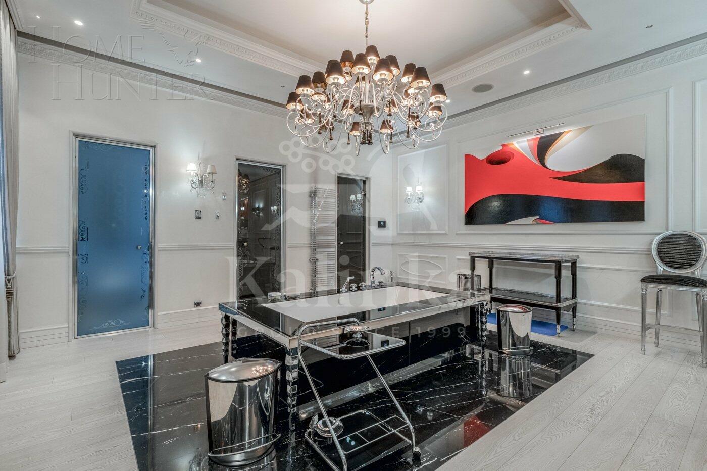 3-этажный коттедж 1 831 м² с отделкой