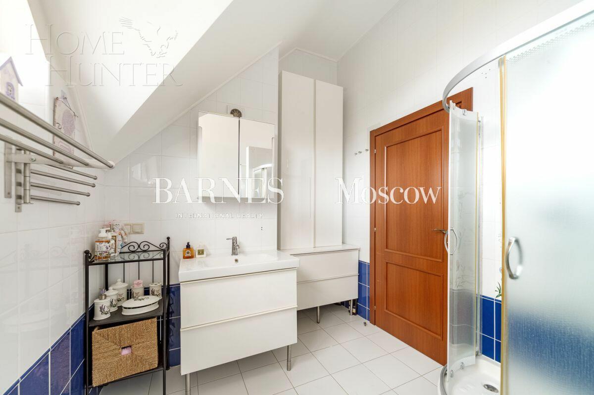 2-этажный коттедж 570 м² с отделкой