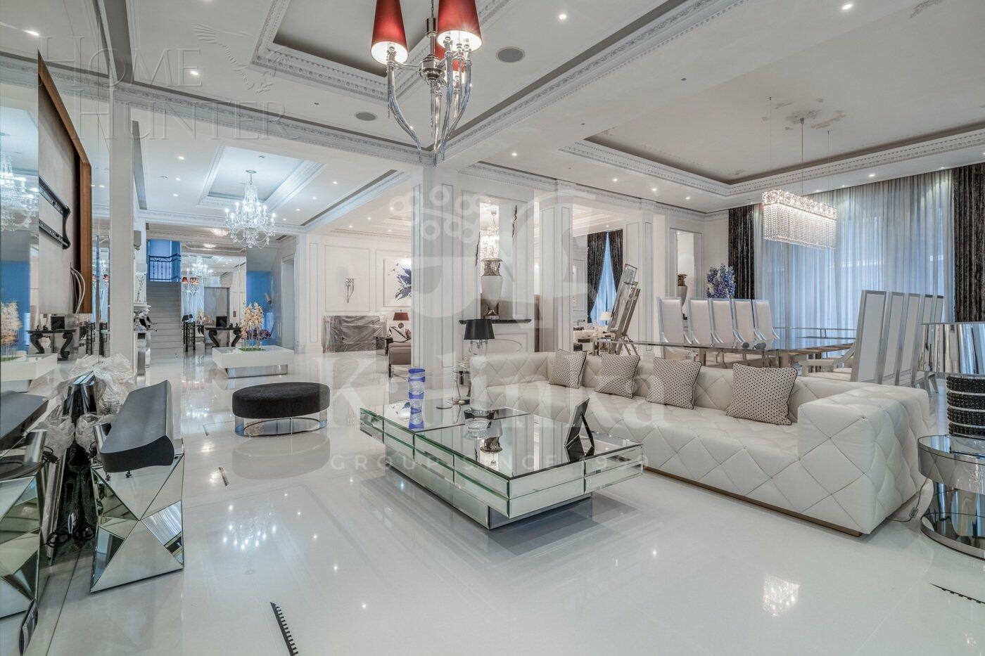 3-этажный коттедж 1 831 м² с отделкой