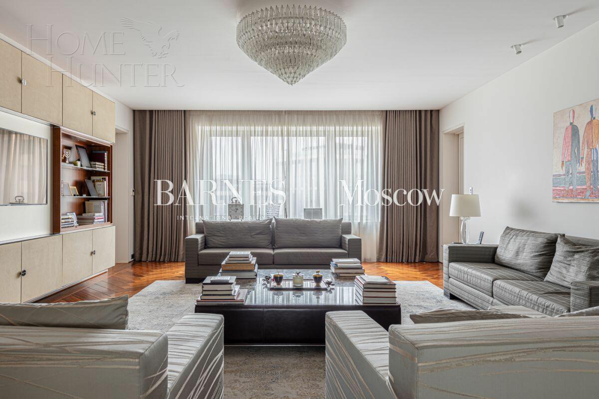 3-КОМН. КВАРТИРА С ОТДЕЛКОЙ 173.3 М² НА 8 ЭТАЖЕ