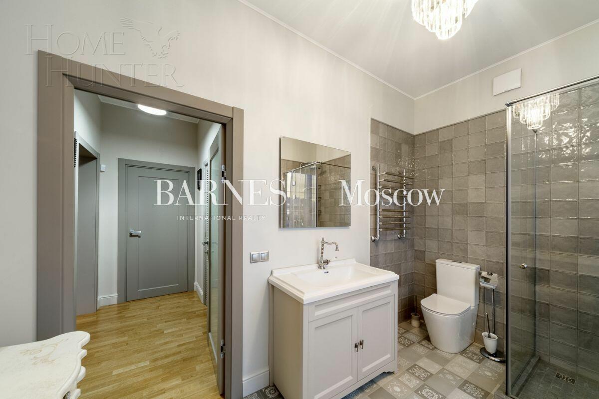 2-этажный коттедж 570 м² с отделкой