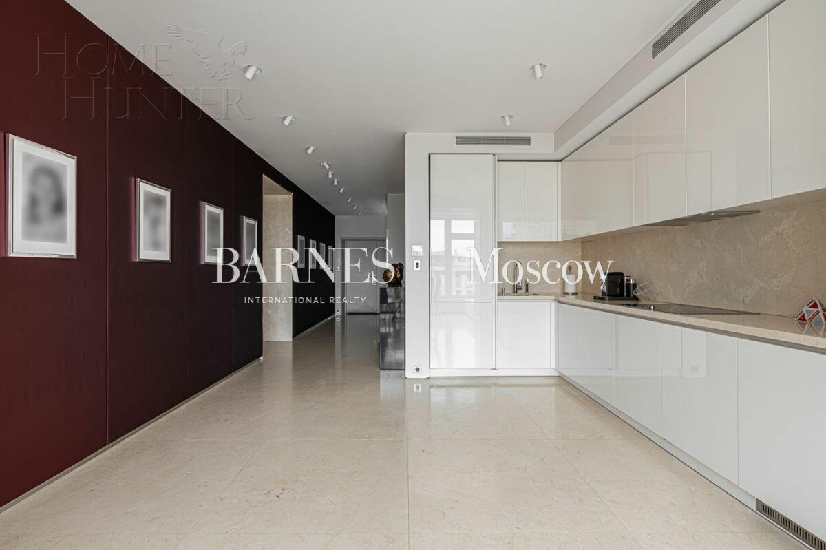 3-КОМН. КВАРТИРА С ОТДЕЛКОЙ 173.3 М² НА 8 ЭТАЖЕ