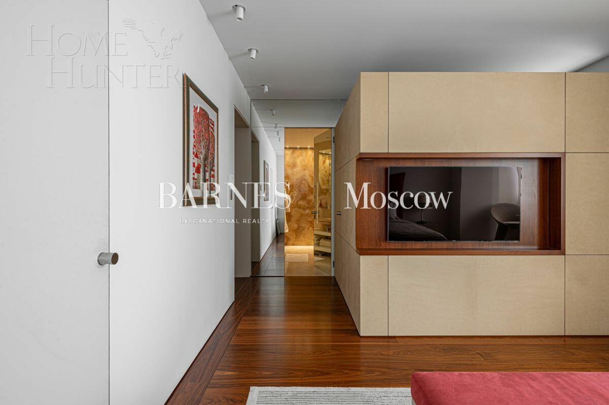 3-КОМН. КВАРТИРА С ОТДЕЛКОЙ 173.3 М² НА 8 ЭТАЖЕ