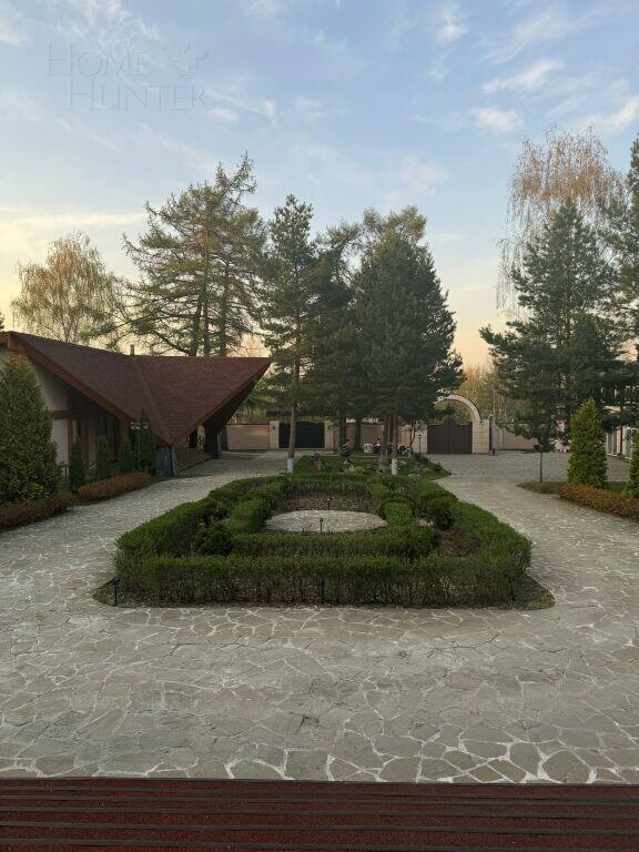 2-этажный коттедж 1 150 м² с отделкой