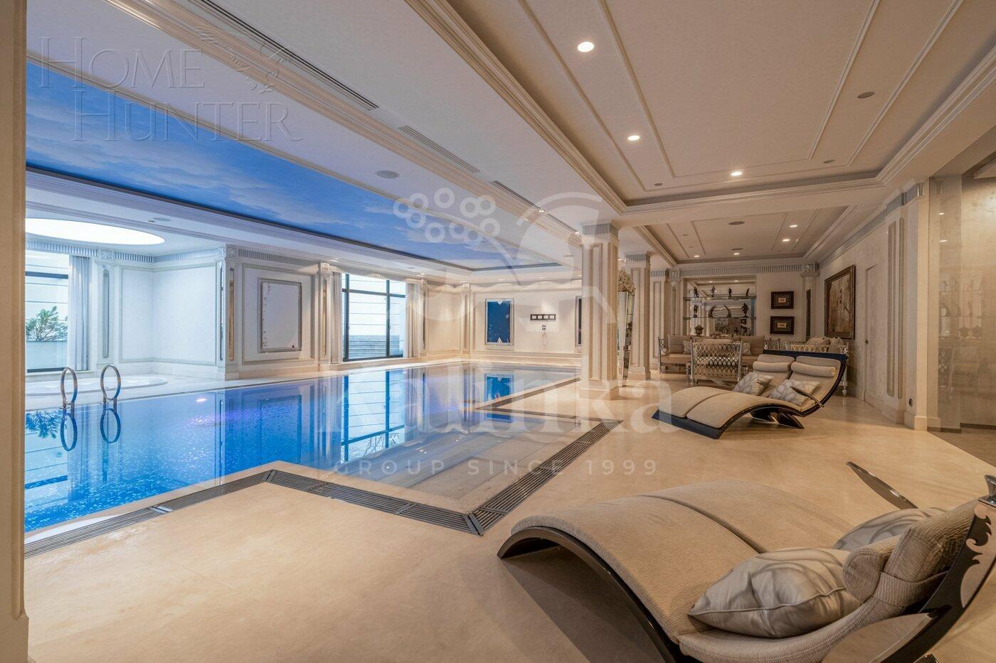 3-этажный коттедж 1 831 м² с отделкой