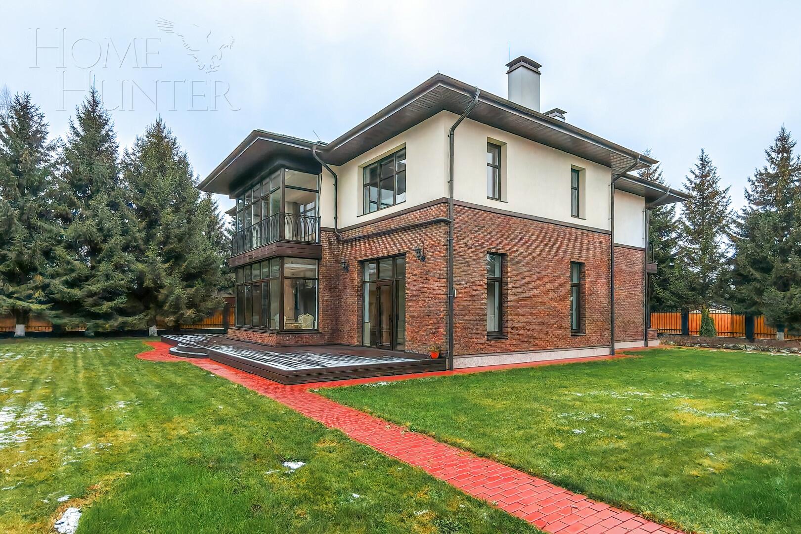 2-этажный коттедж 866 м² с отделкой