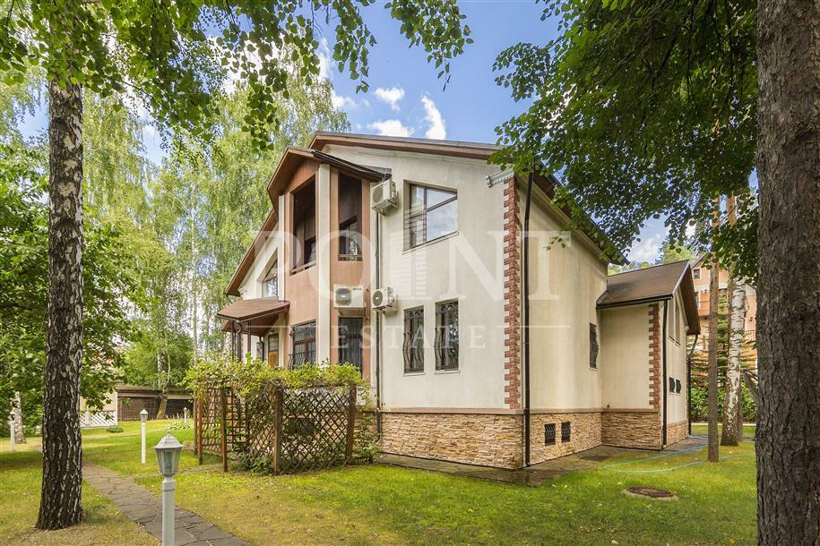 1-этажный коттедж 400 м² с отделкой