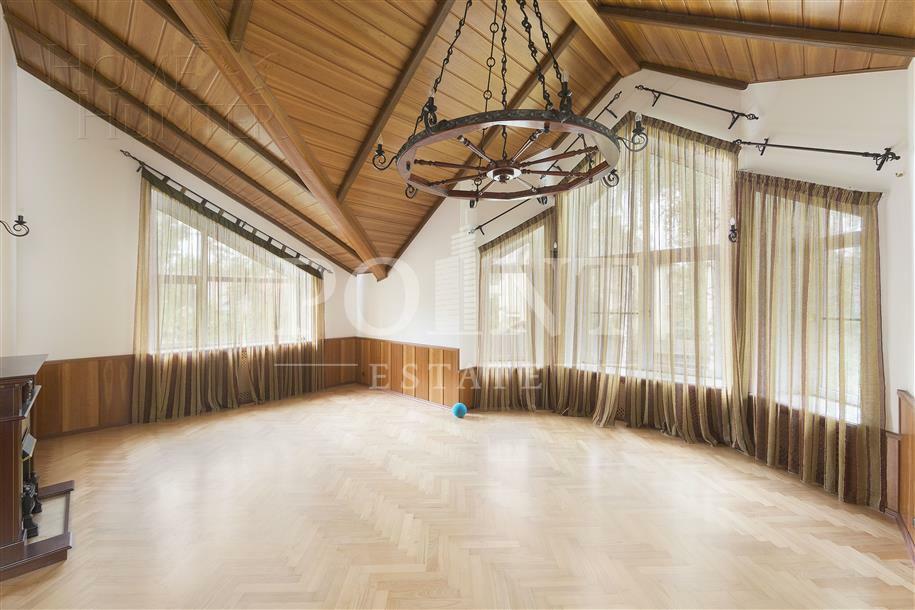 1-этажный коттедж 400 м² с отделкой