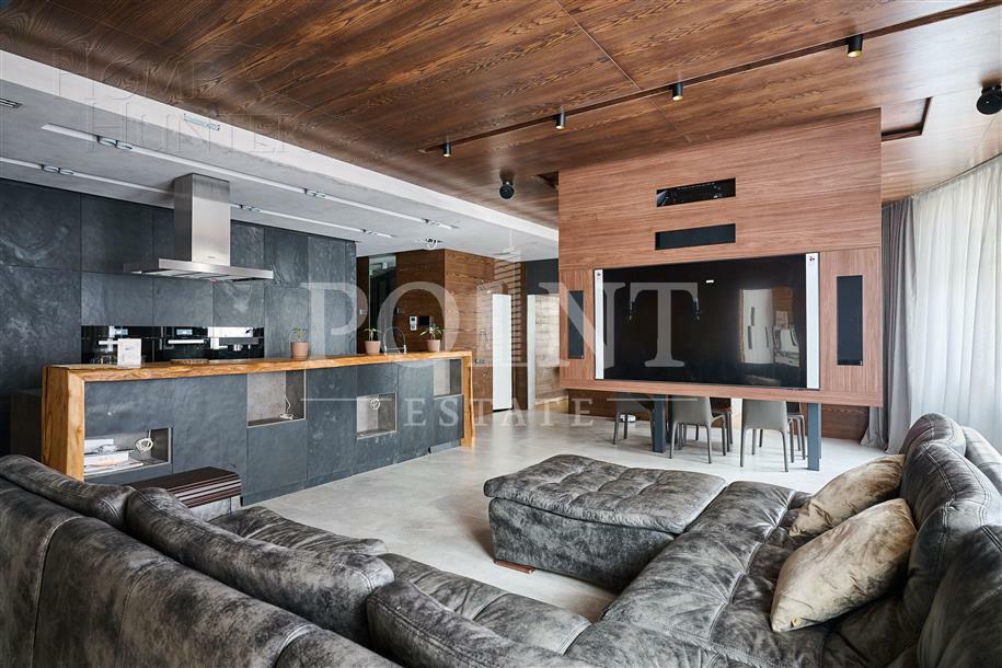 6-КОМН. КВАРТИРА С ОТДЕЛКОЙ 179 М² НА 3 ЭТАЖЕ