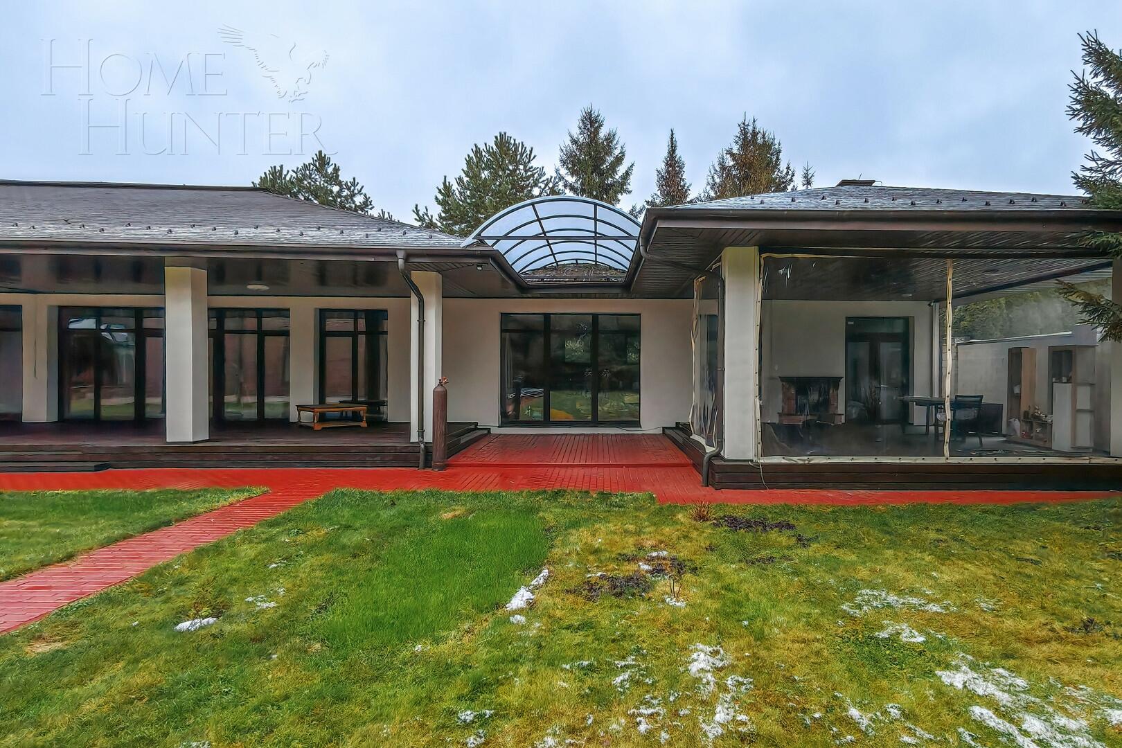 2-этажный коттедж 866 м² с отделкой