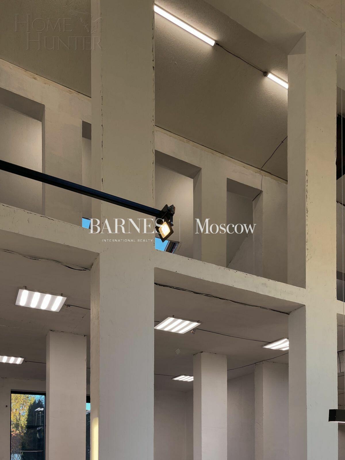 3-этажный коттедж 1 770 м² без отделки