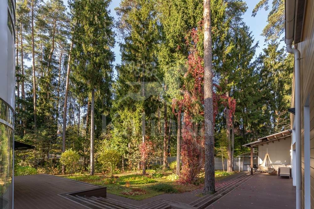 2-этажный коттедж 1 328 м² с отделкой