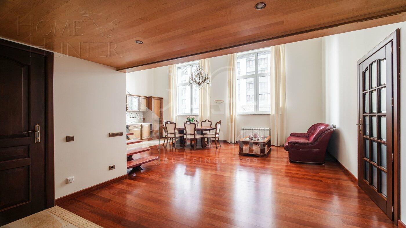 2-УРОВНЕВАЯ КВАРТИРА С ОТДЕЛКОЙ 1 000 М² НА 1 ЭТАЖЕ