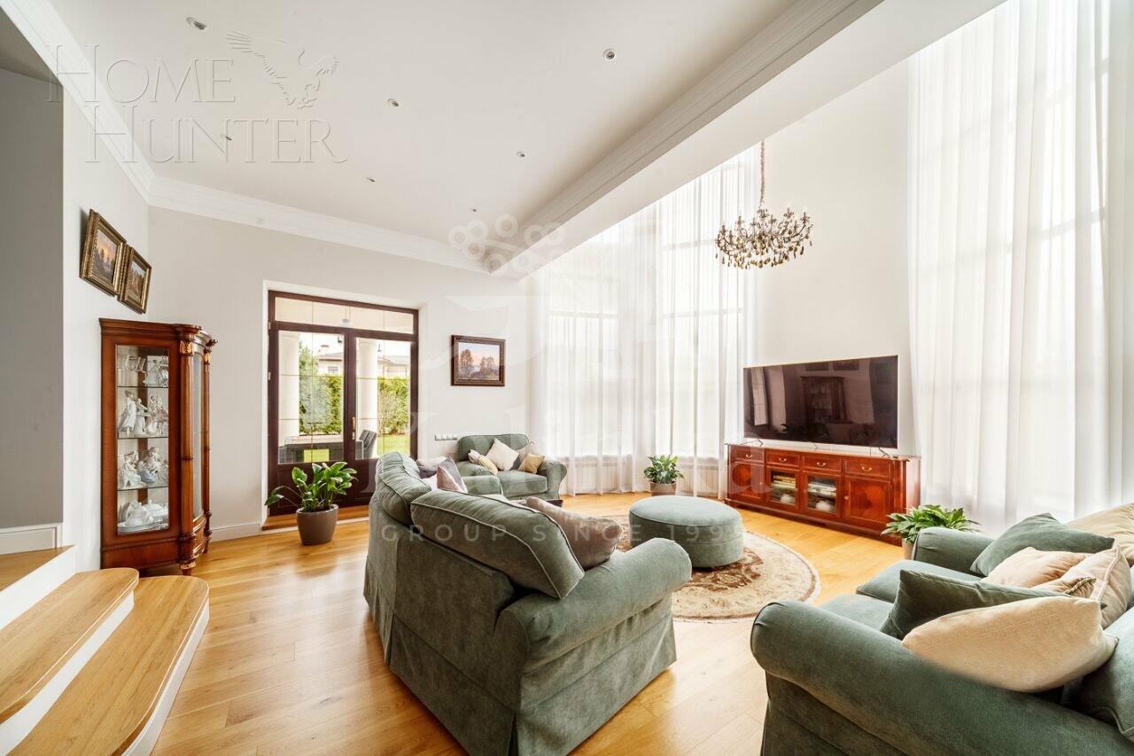 2-этажный коттедж 570 м² с отделкой