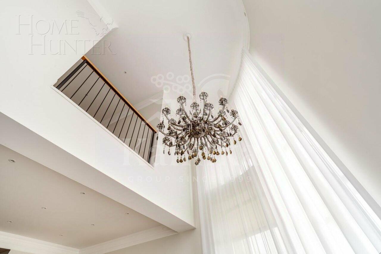 2-этажный коттедж 570 м² с отделкой