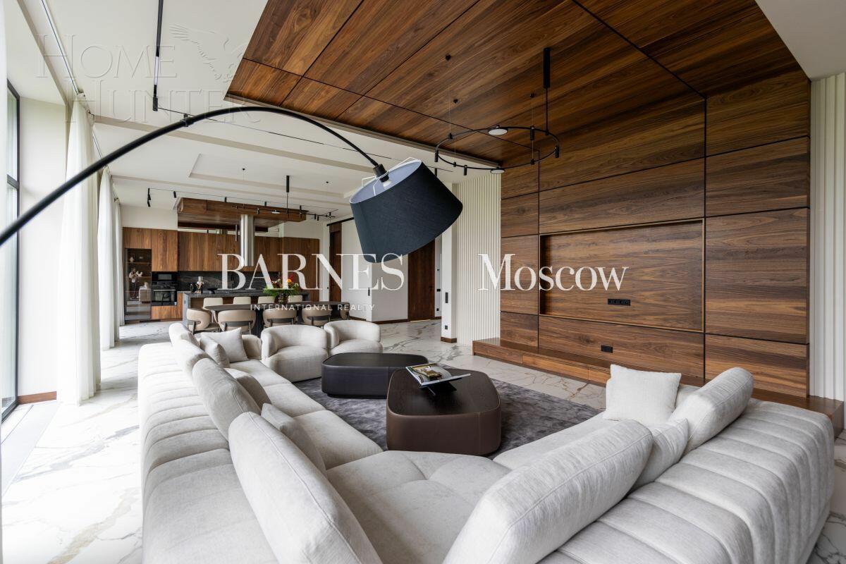 2-этажный коттедж 437 м² с отделкой