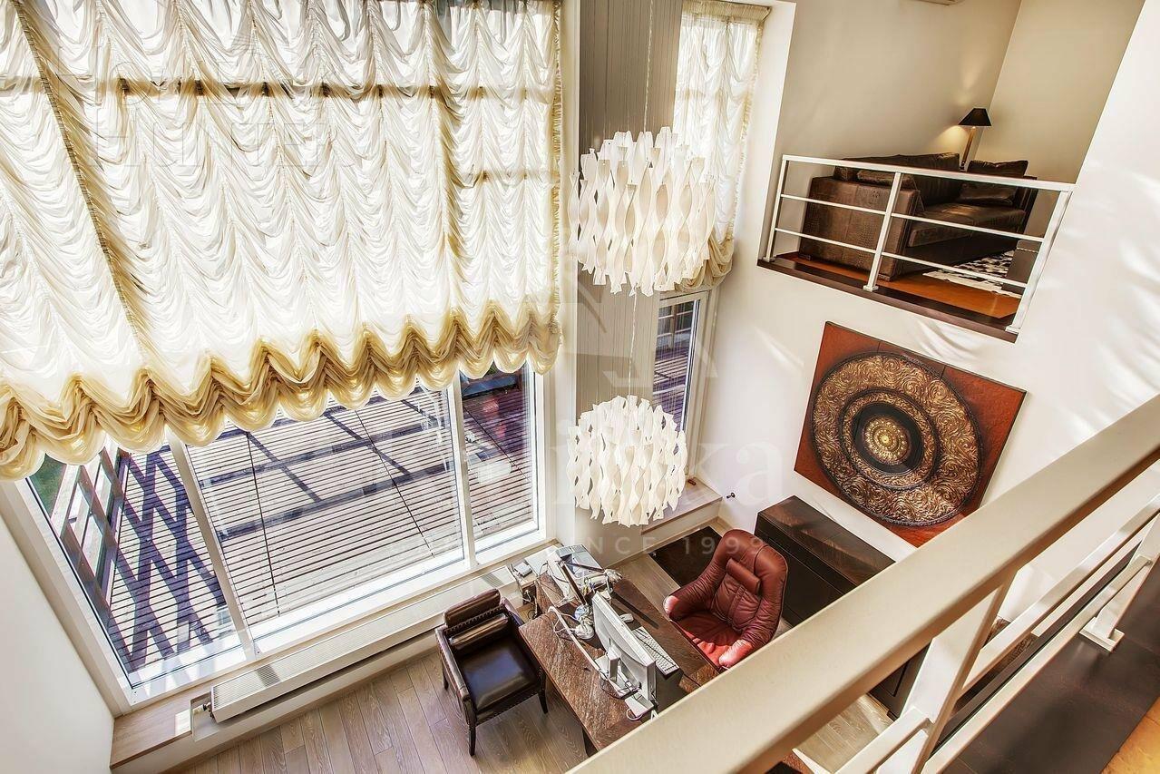 2-этажный коттедж 1 328 м² с отделкой