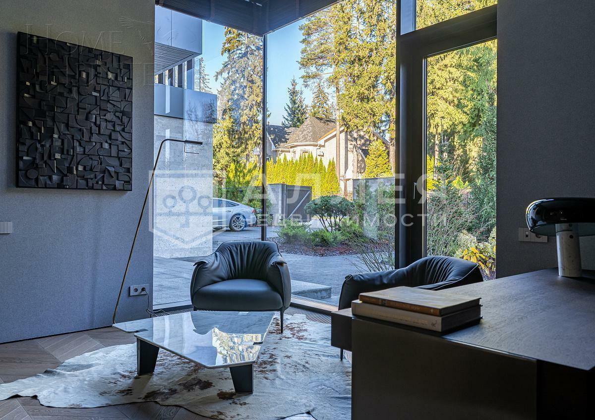 2-этажный коттедж 1 200 м² с отделкой