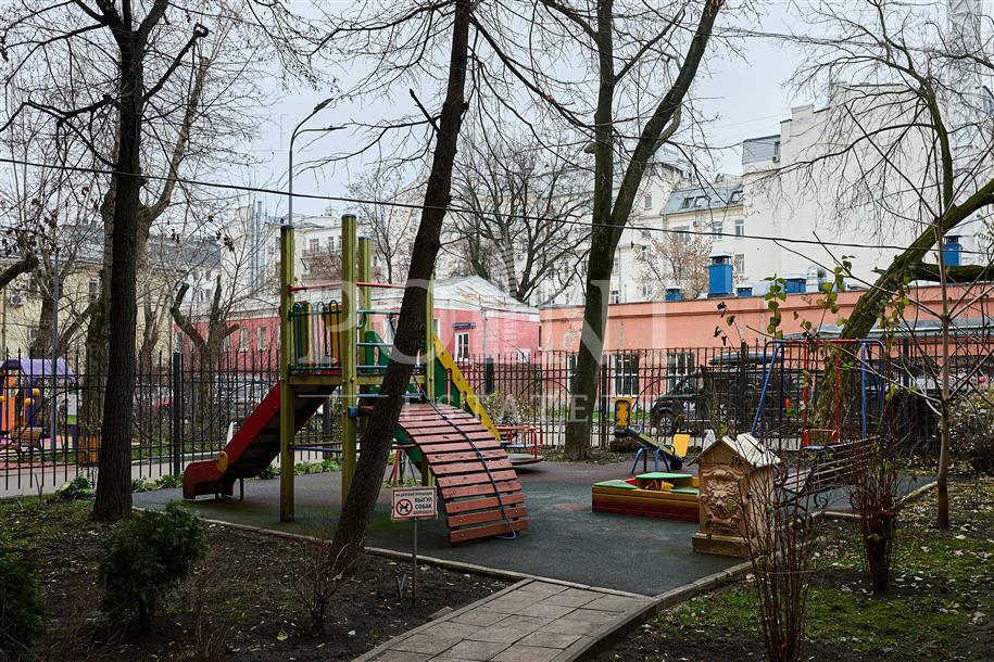 6-КОМН. КВАРТИРА С ОТДЕЛКОЙ 179 М² НА 3 ЭТАЖЕ