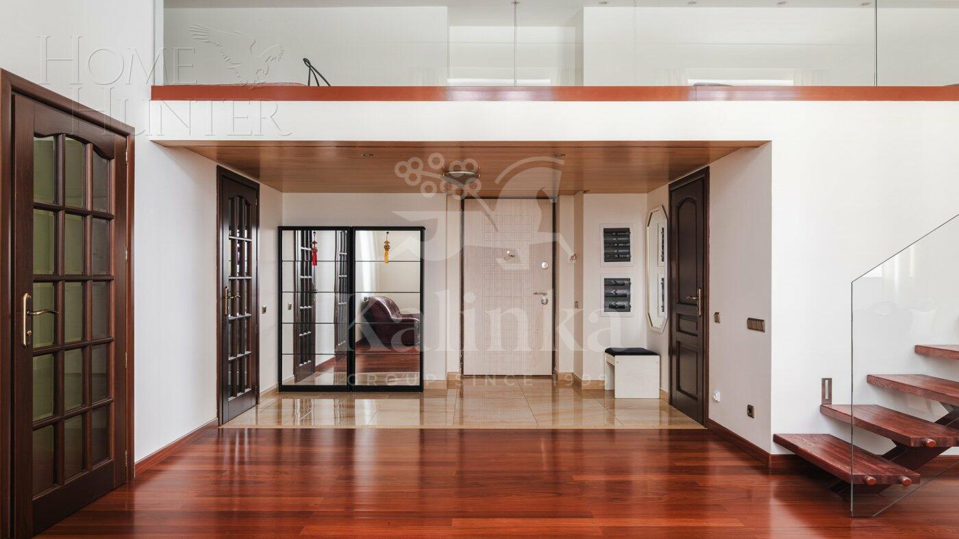 2-УРОВНЕВАЯ КВАРТИРА С ОТДЕЛКОЙ 1 000 М² НА 1 ЭТАЖЕ