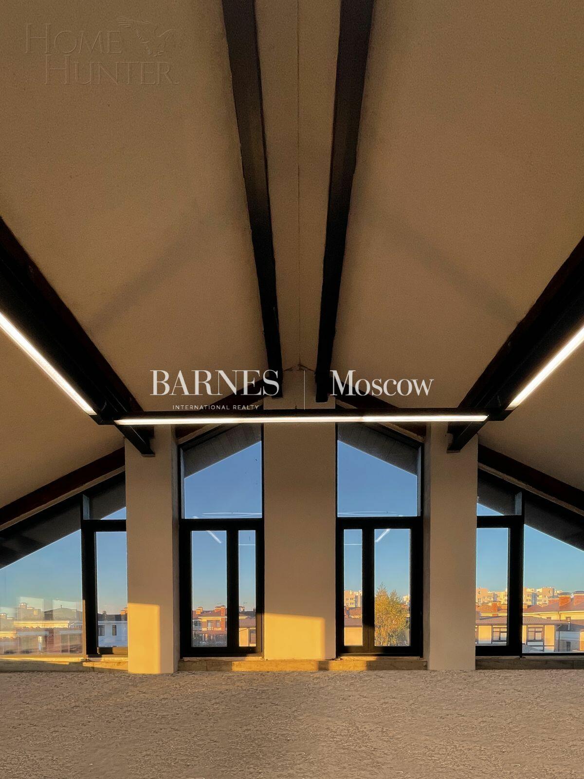 3-этажный коттедж 1 770 м² без отделки