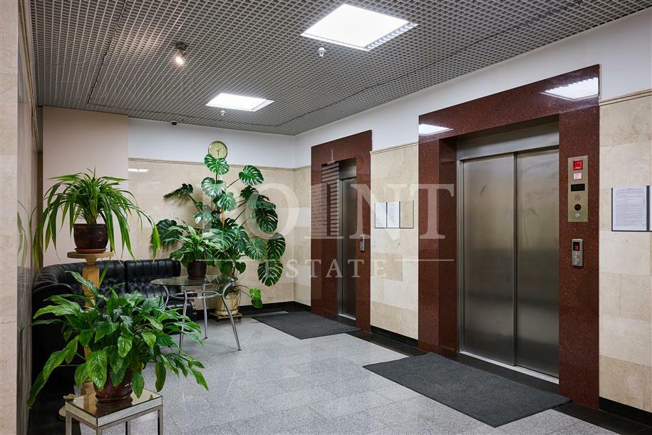 6-КОМН. КВАРТИРА С ОТДЕЛКОЙ 179 М² НА 3 ЭТАЖЕ