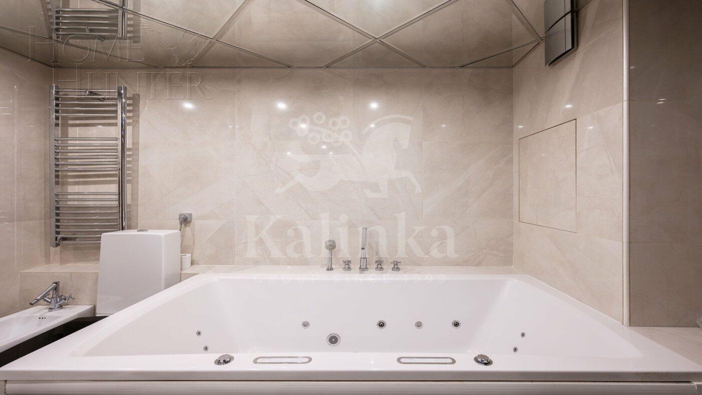 2-УРОВНЕВАЯ КВАРТИРА С ОТДЕЛКОЙ 1 000 М² НА 1 ЭТАЖЕ