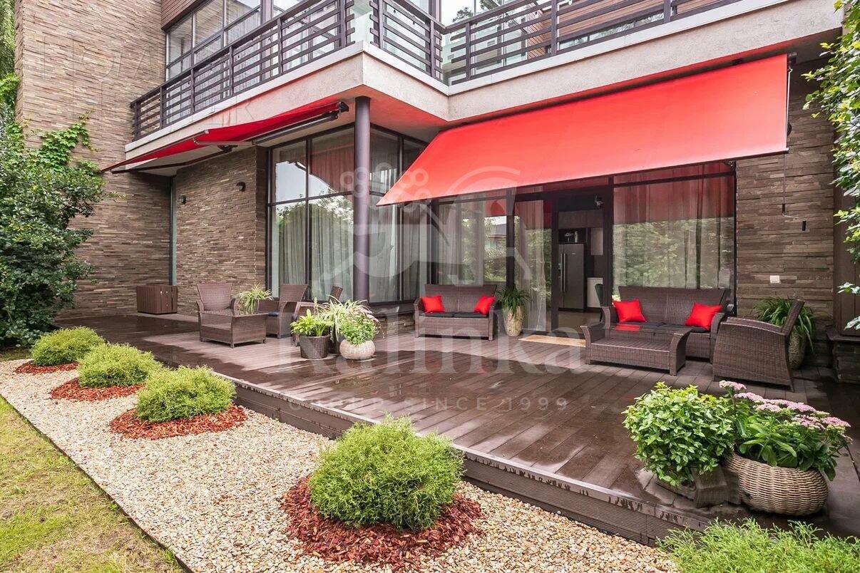 2-этажный таунхаус 360 м² с отделкой