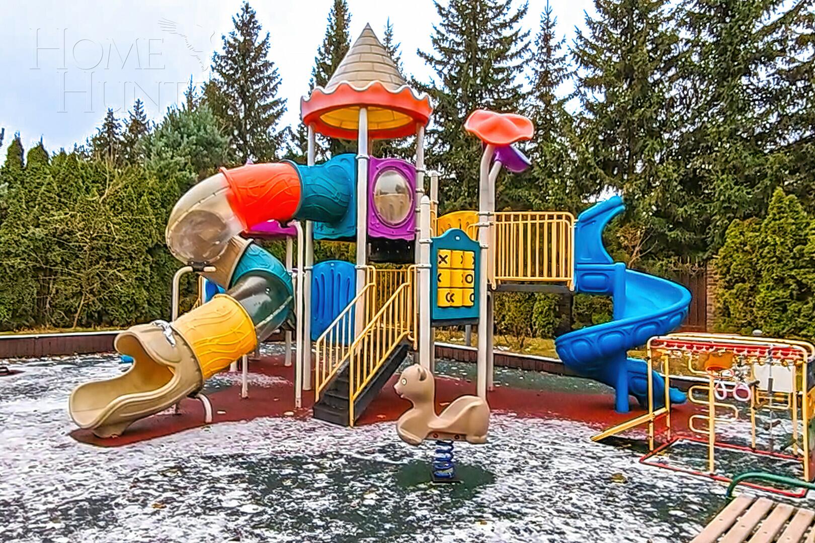 2-этажный коттедж 866 м² с отделкой