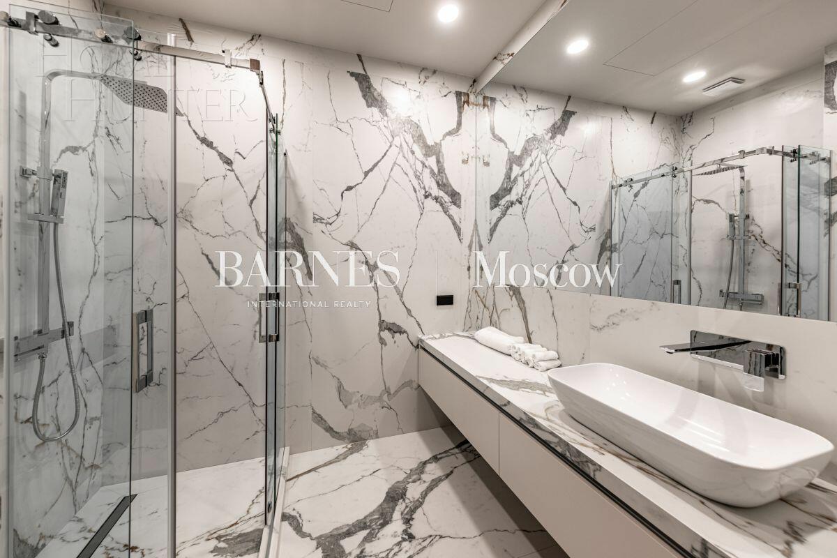 2-этажный коттедж 437 м² с отделкой