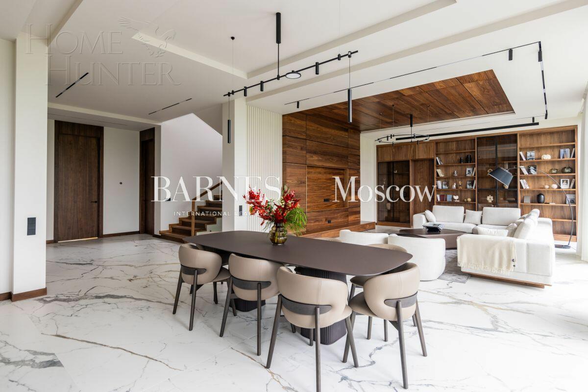 2-этажный коттедж 437 м² с отделкой